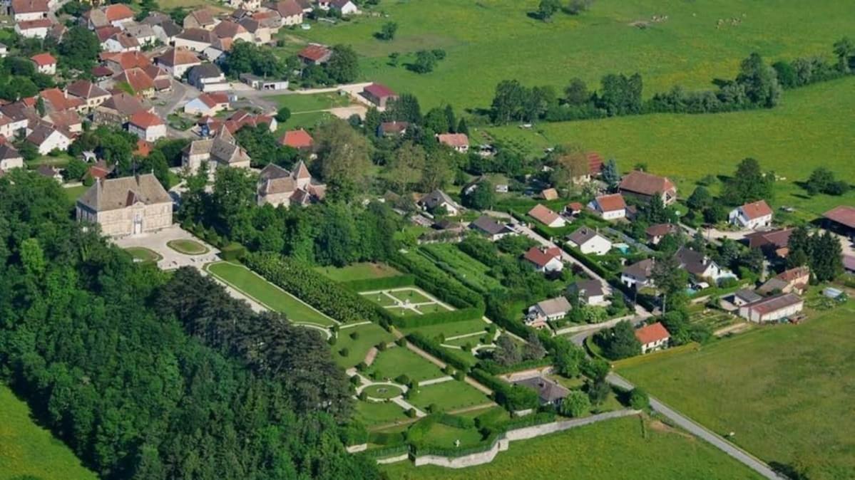 Gite 3 Etoiles "Entre Sources Et Riviere" Besancon Vaire-le-Grand Exterior photo